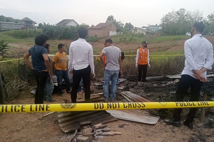 Ditinggal Bibi Keluar, Keponakan Tewas Terbakar dalam Rumah