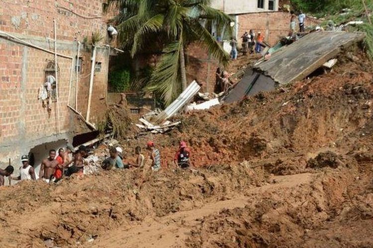 Satu Keluarga di El Salvador Tewas Tertimbun Longsor