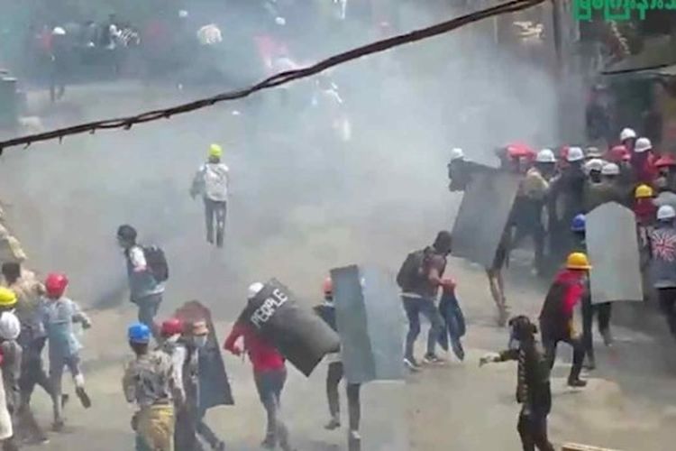 Diserang Jet Tempur, Puluhan Pengunjung Konser di Myanmar Tewas