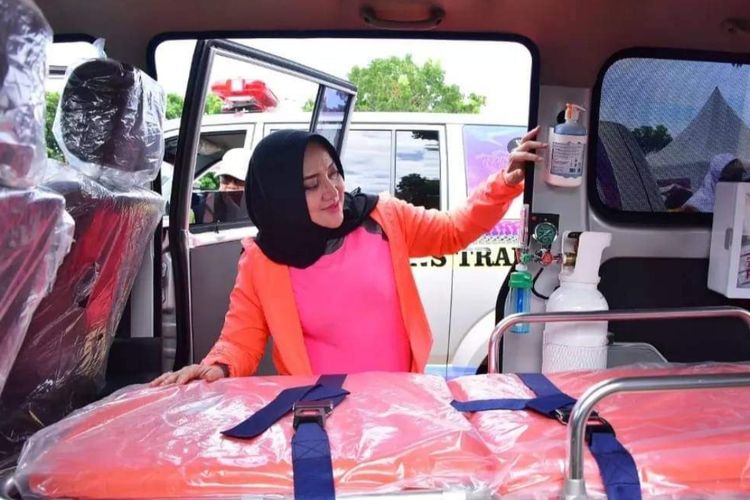Luncurkan 30 Ambulan, Bupati Musi Rawas: Jika Tak Digunakan Akan Dilakukan Penarikan!