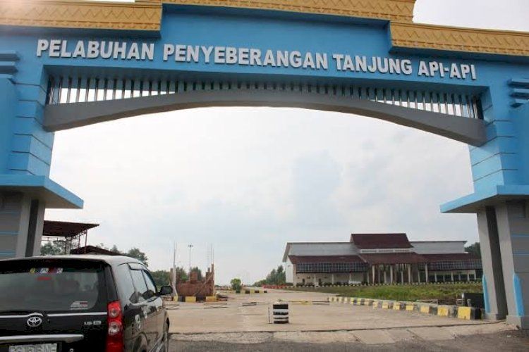 Cuaca Buruk dan Ombak Tinggi, Pelabuhan Tanjung Api-api Ditutup Sementara