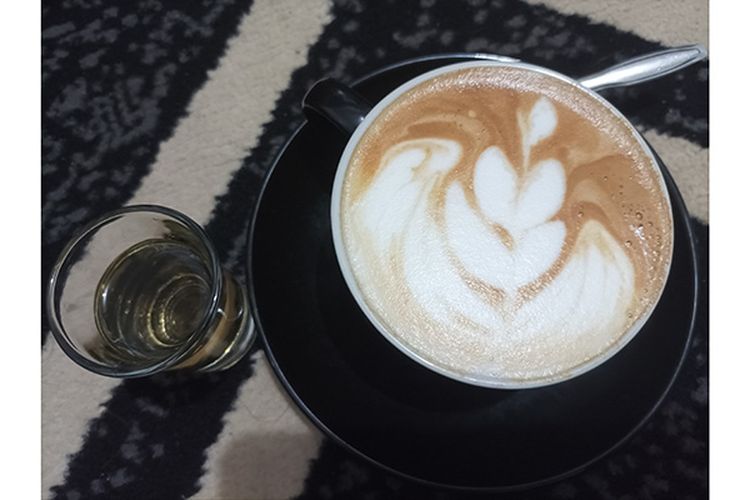 Studi Baru: Tiga Cangkir Kopi Sehari Dapat Menurunkan Tekanan Darah