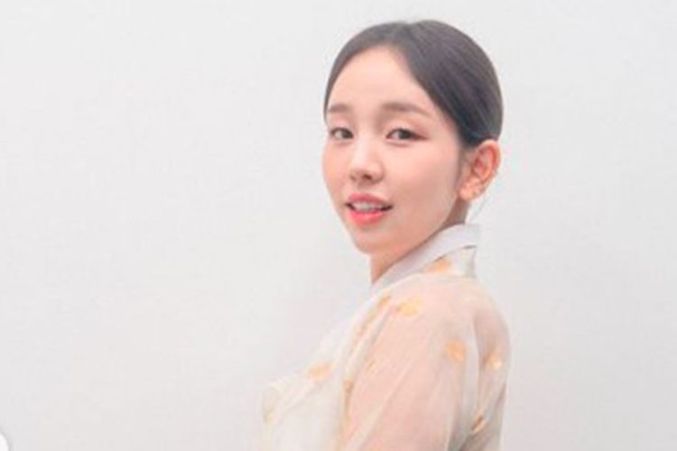 Penyanyi Baek Ah Yeon Umumkan Bakal Menikah