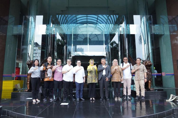 Bertemu Petinggi Lion Air Group, DPRD Sumsel Minta Penerbangan Palembang – Arab Saudi