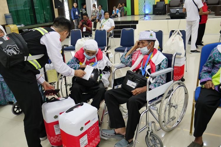 81,4 Persen CJH Kloter Kedua Berstatus Risti, 18 Orang Gunakan Kursi Roda