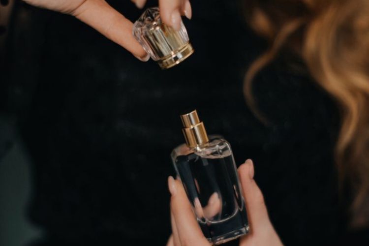 Ini Tips Wangi Parfum Awet, Biar Kalian Terus Percaya Diri
