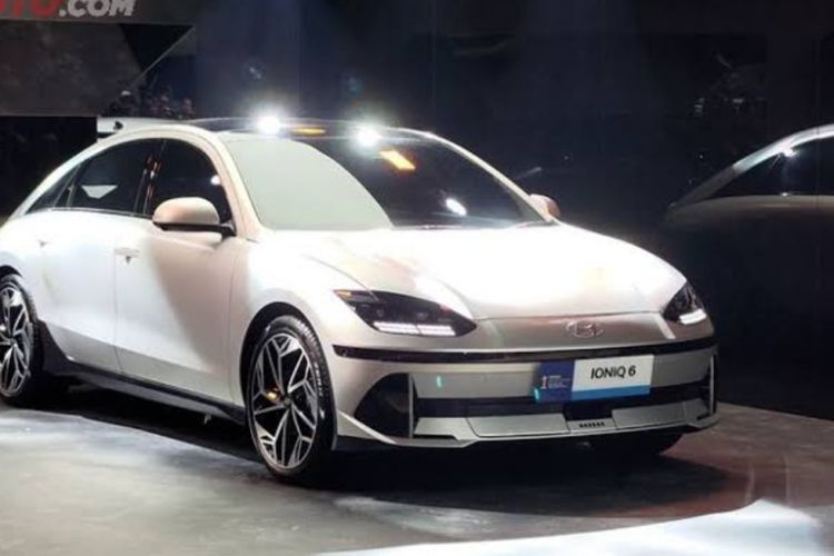 Ioniq 6 jadi Primadona Mobil Listrik Level Premium di Indonesia