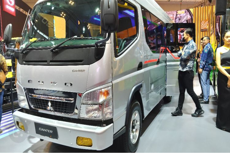 Mobil Fuso juga Bisa jadi Angkutan Pariwisata