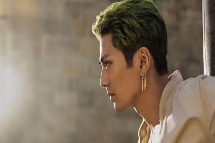 Dinilai Karakter yang Paling Mirip di One Piece Live Action, Ini Profil Zoro Mackenyu Arata