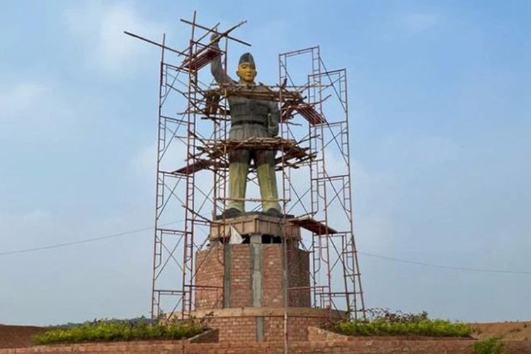 Patung Bung Karno Viral, Pemkab Banyuasin Ancam Tak Bayar Kontraktor