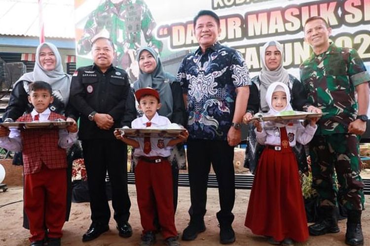 Turunkan Angka Stunting Hingga 4,4 Persen, ‘Dapur Masuk Sekolah’ Diresmikan