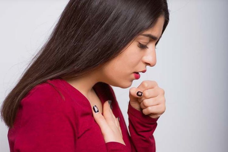 7 Tips Mengurangi Batuk Secara Alami