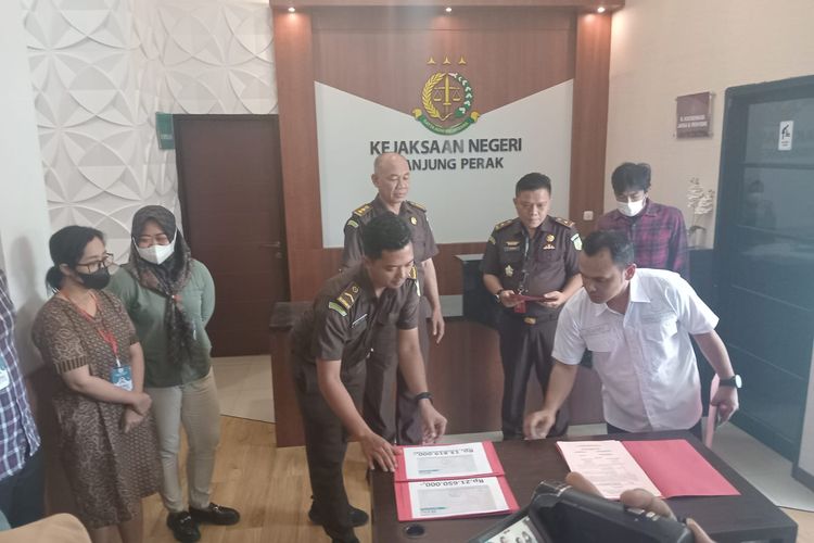 Keluarga Terpidana Bayar Uang Restitusi Kasus Jurnalis Nurhadi