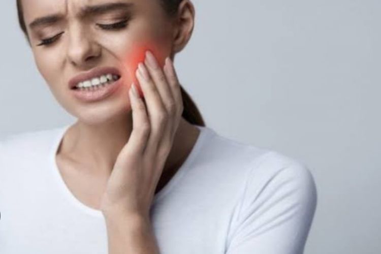 Ini 4 Cara Atasi Sakit Gigi Tak Sembuh-sembuh