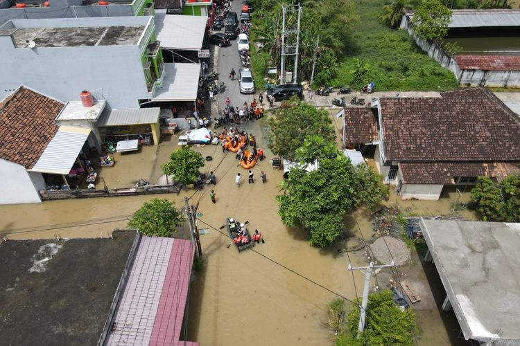 Waspada Hujan Deras, 10 Wilayah di Sumsel Berpotensi Banjir