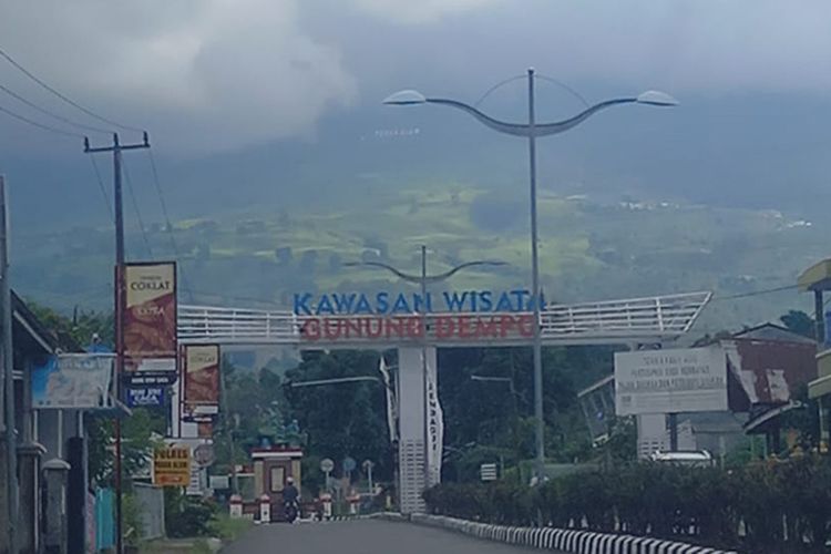 Gunung Marapi Sumbar Erupsi, Ini Kondisi Gunung Api Dempo