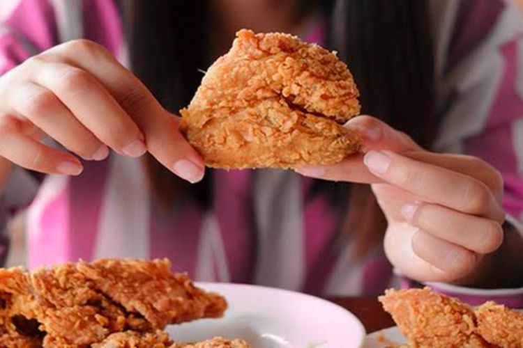 Ini 7 Makanan Bahaya untuk Kesehatan, Nomor 3 Dilarang untuk Umat Islam