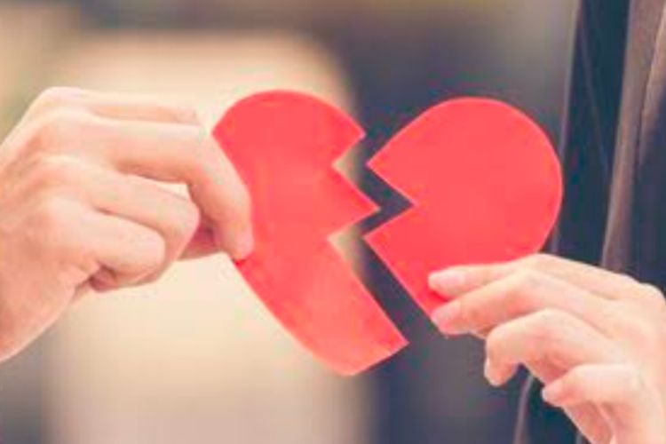 Jangan Cengeng! Ini 7 Tips Tetap Kuat saat Cinta Ditolak