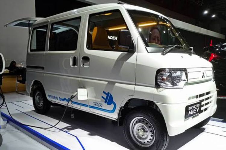 Mitsubishi L100 EV Diproduksi di Bekasi