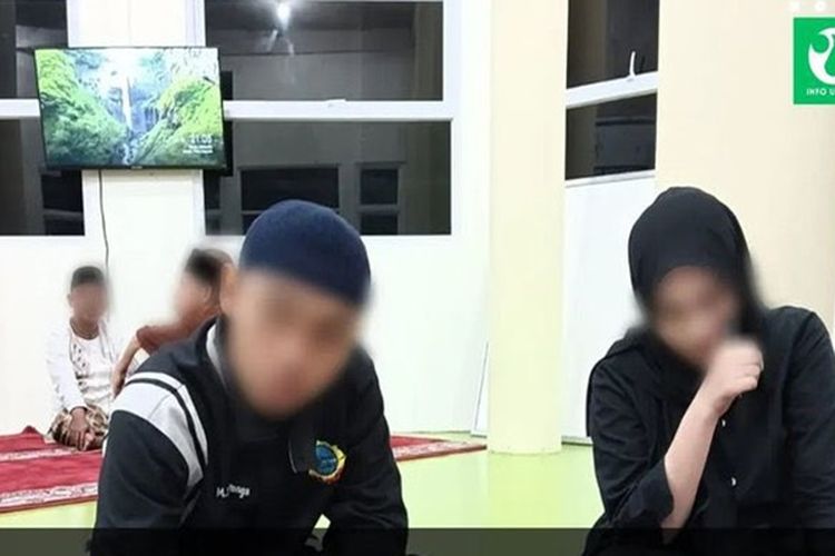 Sepasang Mahasiswa UNAND Kepergok Berduaan di Kamar Masjid