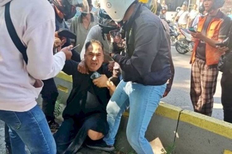 Saipul Jamil Ditangkap Polisi, Dewi Persik Unggah Begini