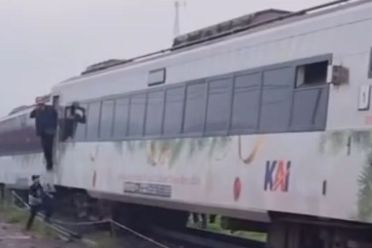 Tabrakan Dua Kereta di Cicalengka Bandung, KAI Lakukan Investigasi bersama KNKT Penyebab Kecelakaan