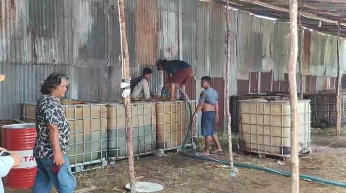 Ungkap Gudang Penampungan BBM Ilegal di Keramasan Palembang, Polisi Temukan Babytank Berisi Minyak Mentah