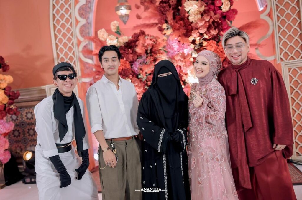 Abizar Dijodohkan dengan Irish Bella, Ummi Pipik Hanya Tertawa
