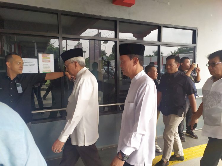 Kunjungi Lapas Pakjo, Pasangan Balongub Mawardi Yahya-Harnojoyo Minta Restu Eks Gubernur Sumsel Alex Noerdin?