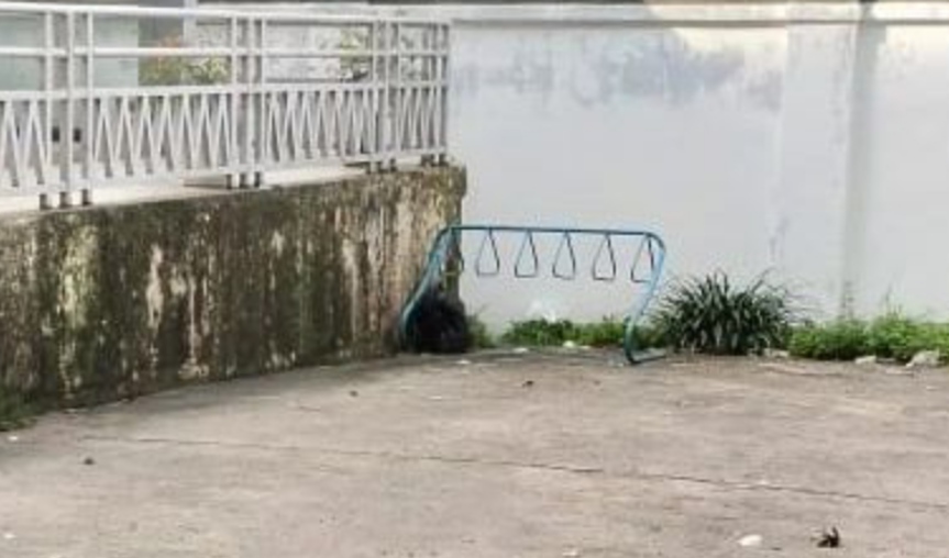 Tas Tak Bertuan di Stasiun LRT Palembang Berisi Popok Bayi