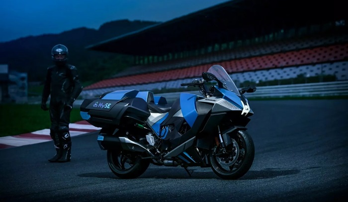 Kawasaki Pamerkan Motor Bertenaga Hidrogen Barunya