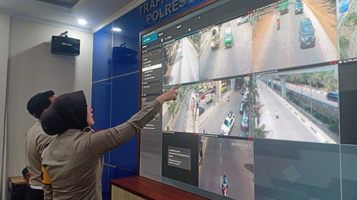 Polisi Bakal Pantau Kemacetan Hingga Pengendara Ugal-ugalan Lewat Command Center