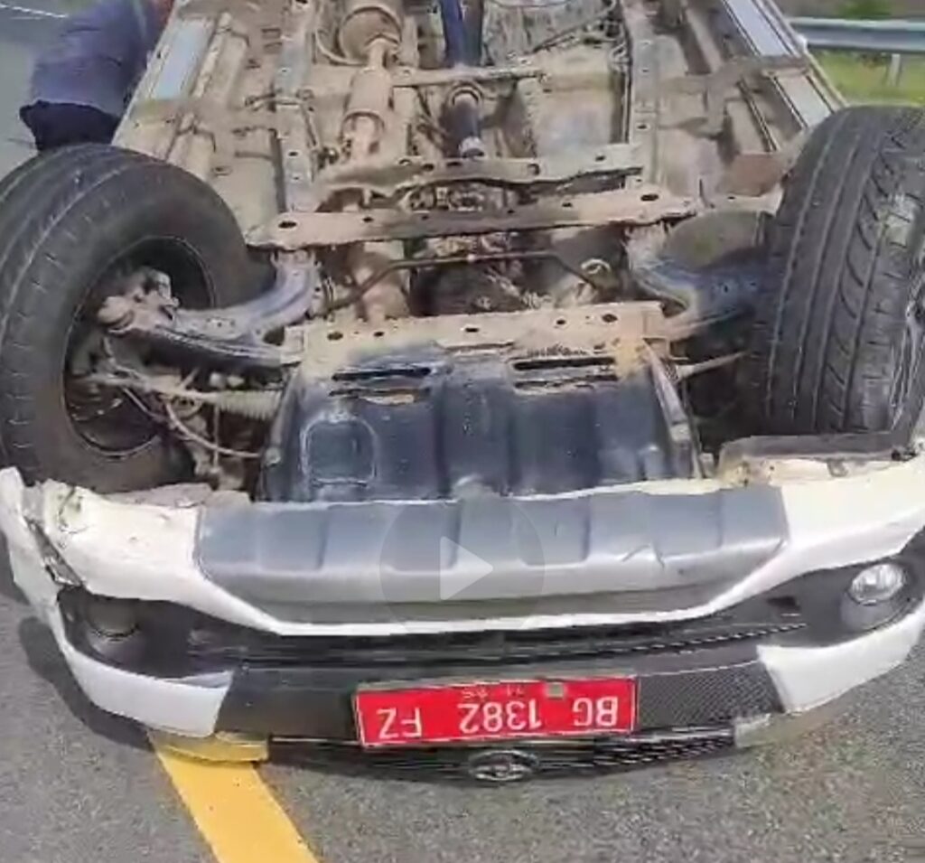 Mobil Dinas Kecelakaan di Jalan Tol Prabu-Indralaya, Diduga Milik Dinas Perpustakaan OKU
