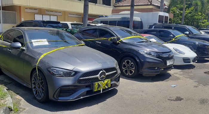 Diduga Hasil TPPU, Deretan Mobil Mewah Bos Tambang Batubara Ilegal di Muara Enim Disita