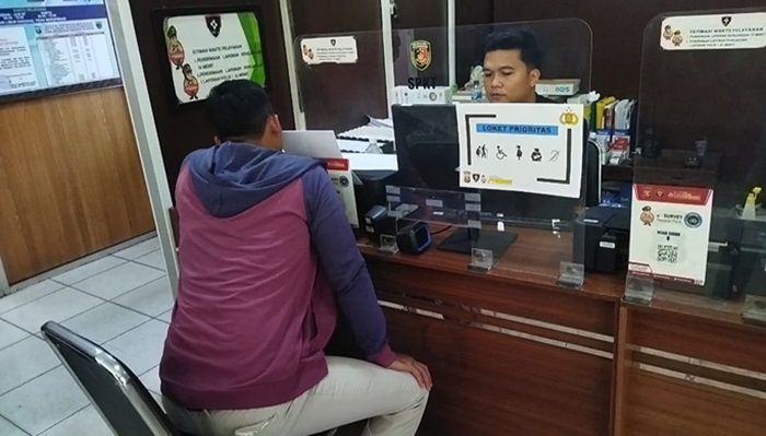 Lagi Tunggu Penumpang, Penarik Bentor di Pasar 16 Palembang Disiram Air Keras