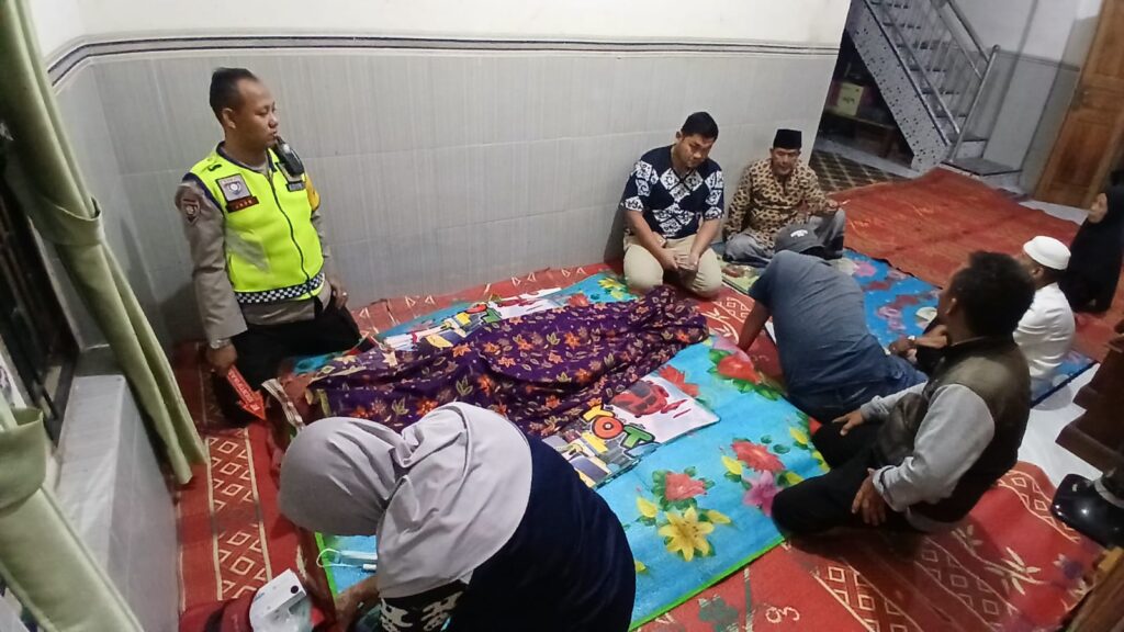 Pergi Menjala Ikan, Pria Lansia Ditemukan Meninggal di Tengah Sungai Ogan