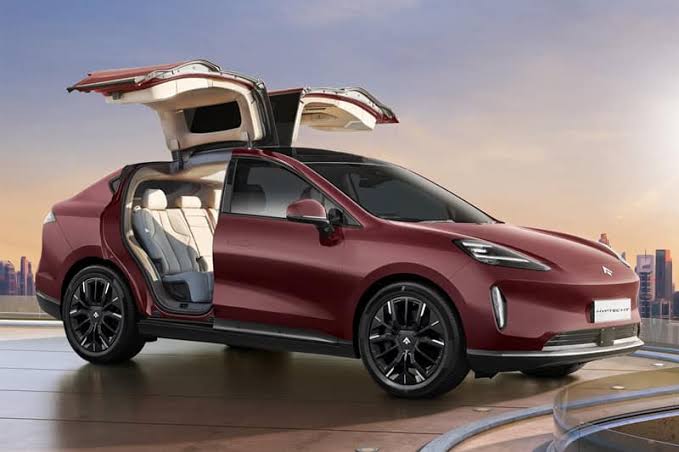 Fitur Canggih dan Desain Futuristik, AION Hyptec HT Siap Rebut Pasar Mobil Listrik
