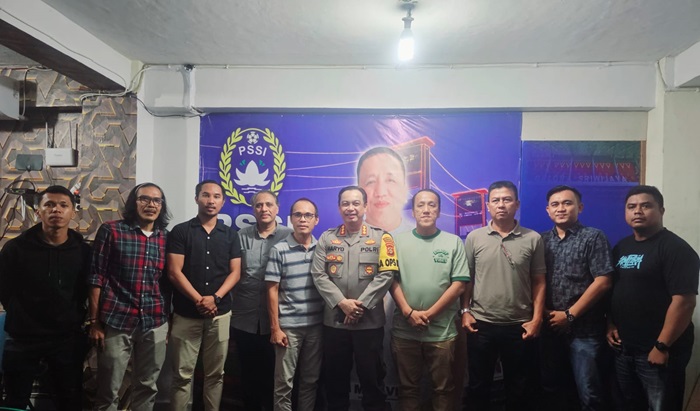 Bahas Kemajuan Sepakbola, Eks Pemain PSIS Semarang Datangi PSSI Palembang