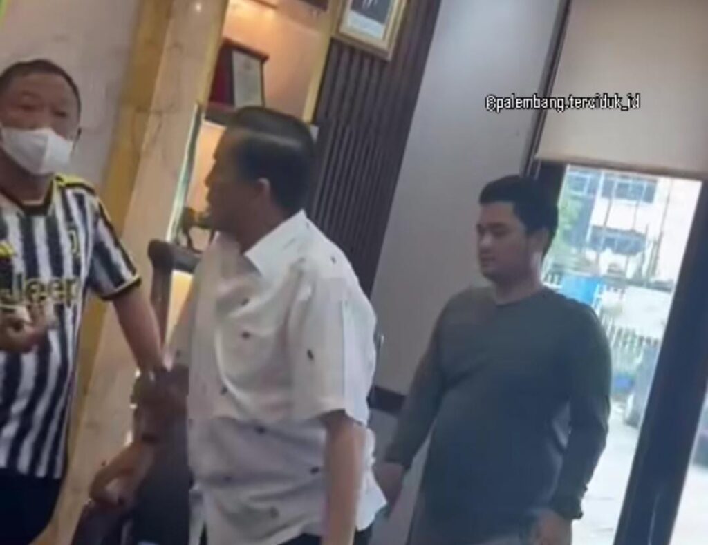 Kadisnaker Sumsel Terjaring OTT, Harta Dilaporkan Rp431 Juta