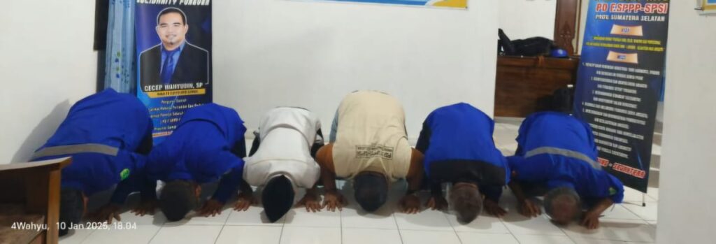 Serikat Buruh Sumsel Rayakan Penetapan Tersangka Kadisnakertrans