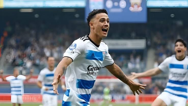 Eliano Reijnders Tampil Penuh, PEC Zwolle Kalahkan Pemuncak Klasemen di Eredivisie