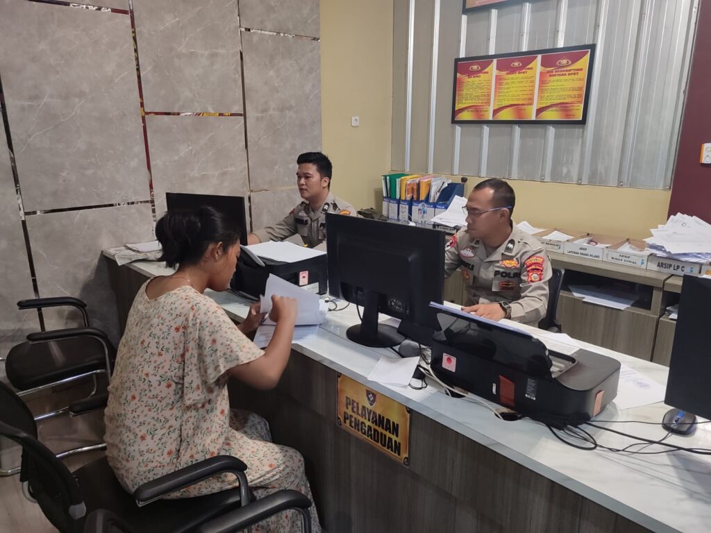 Dituduh Bawa Kabur Uang, Ibu Muda di Palembang Dikeroyok Tetangga hingga Luka di Bekas Caesar