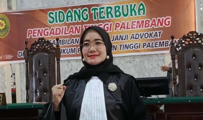 Dilantik Jadi Advokat, Conie Pania Putri Fokus Beri Keadilan Perempuan dan Anak