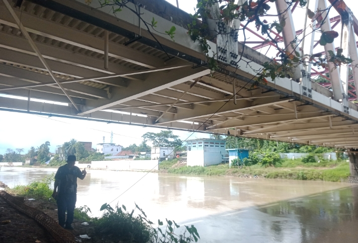 Kerap Dilintasi Angkutan Batu Bara, Jembatan Enim II Terancam Ambruk