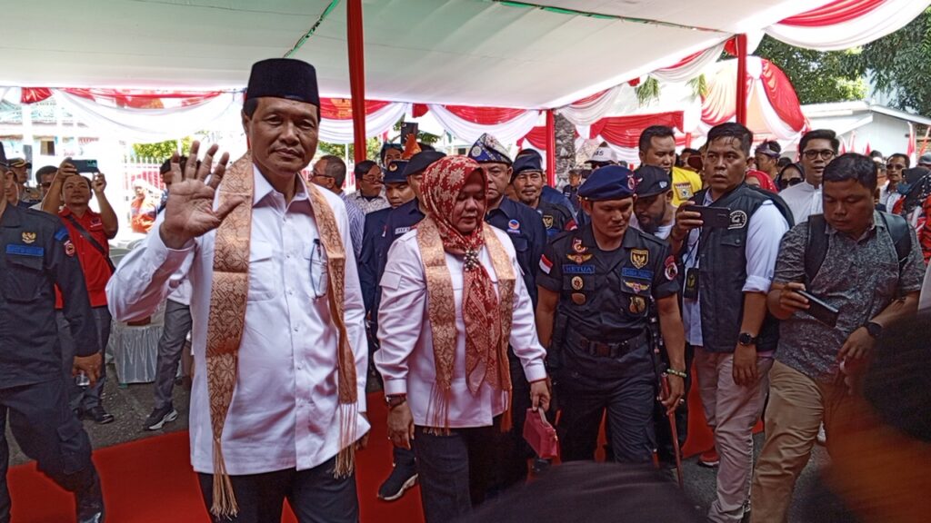 Sambut Kemenangan MK, Edison-Sumarni Ajak Masyarakat Muara Enim Bersatu