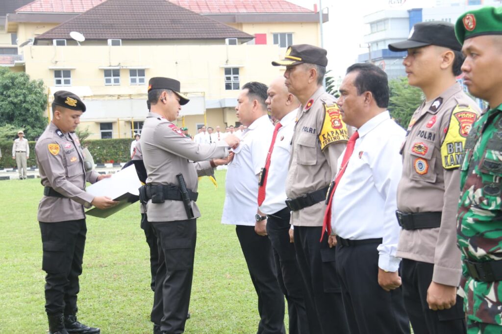 10 Personel Polda Sumsel Terima Penghargaan PIN Emas dan Perunggu Kapolri, Ini Daftarnya