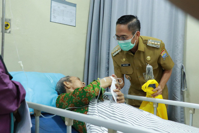 Palembang Luncurkan Program Jemput Pasien Gratis, Pastikan Warga Mudah Berobat
