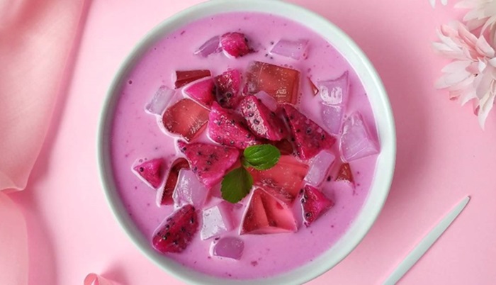 Bingung Mau Minuman Buka Puasa? Yuk Coba Resep Es Buah Creamy Ini