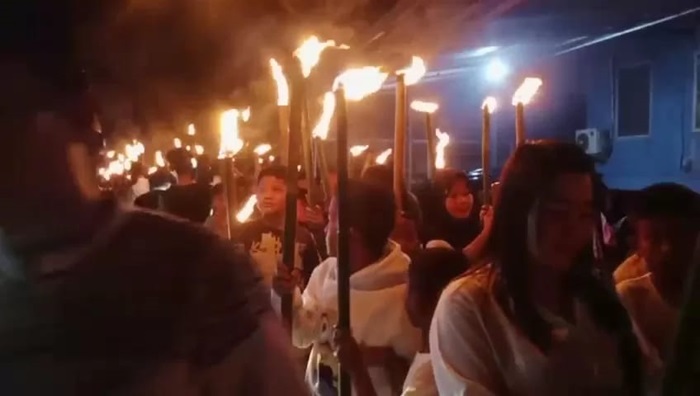 Pawai Obor di Desa Ulak Jermun: Sambut Ramadan dengan Semangat dan Kebersamaan