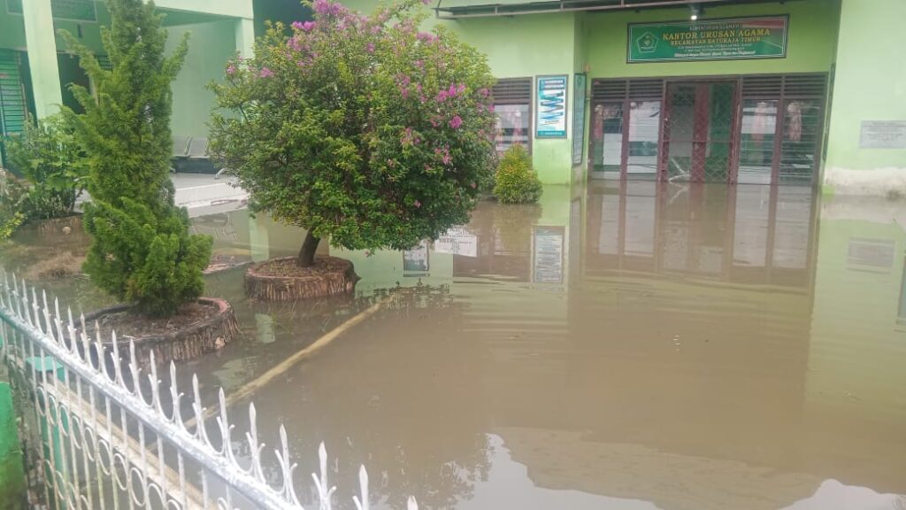 Hujan Deras, Tiga Kecamatan di Muba Terendam Banjir